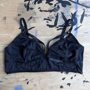 Mesh Strapping Bralette - 14